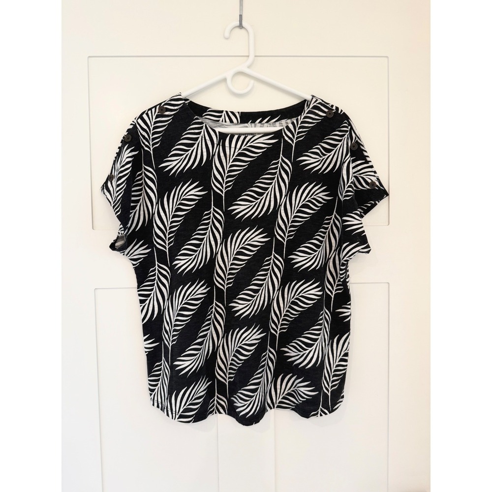 Croft & Barrow Womens‎ Large Black White Palm Leaf Print Button Shoulder Top
